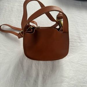 NWT: Madewell sydney crossbody bag in burnished caramel